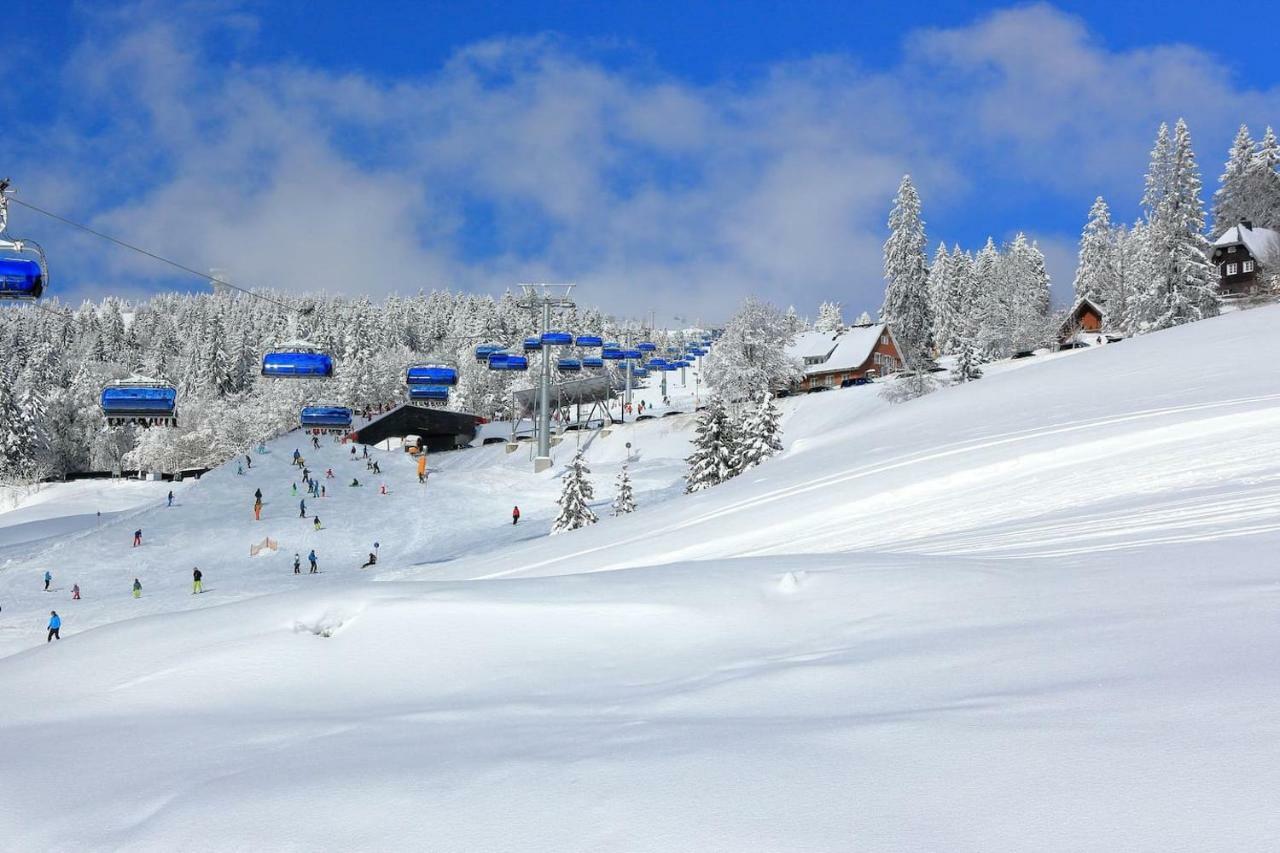 Apartment Jonifee Am Titisee מראה חיצוני תמונה