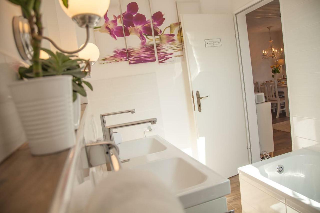 Apartment Jonifee Am Titisee מראה חיצוני תמונה
